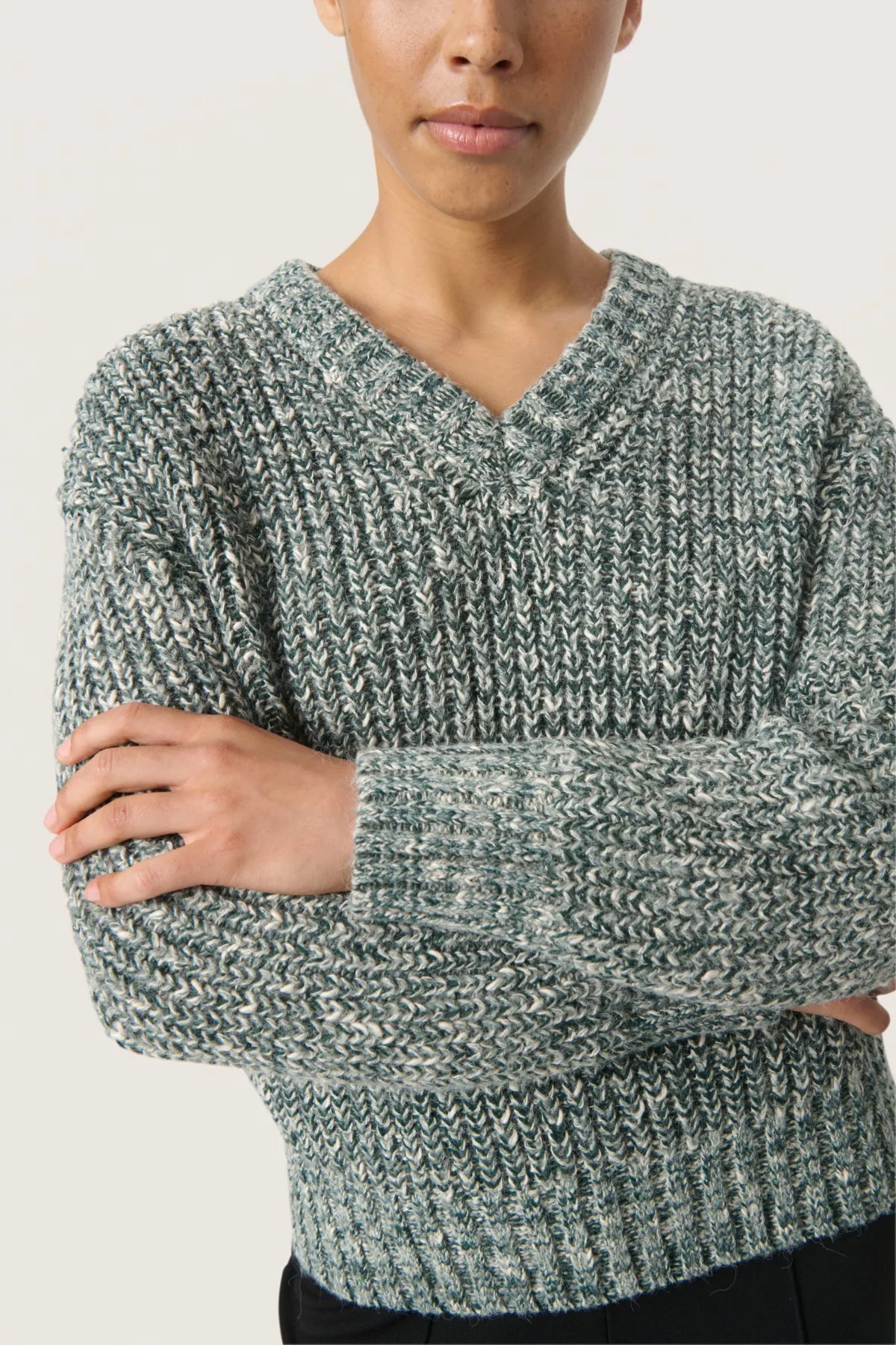 Kamelia Pullover